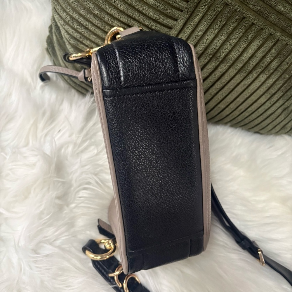 Marc Jacobs Taupe and Black Crossbody Bag - Picture 7 of 8
